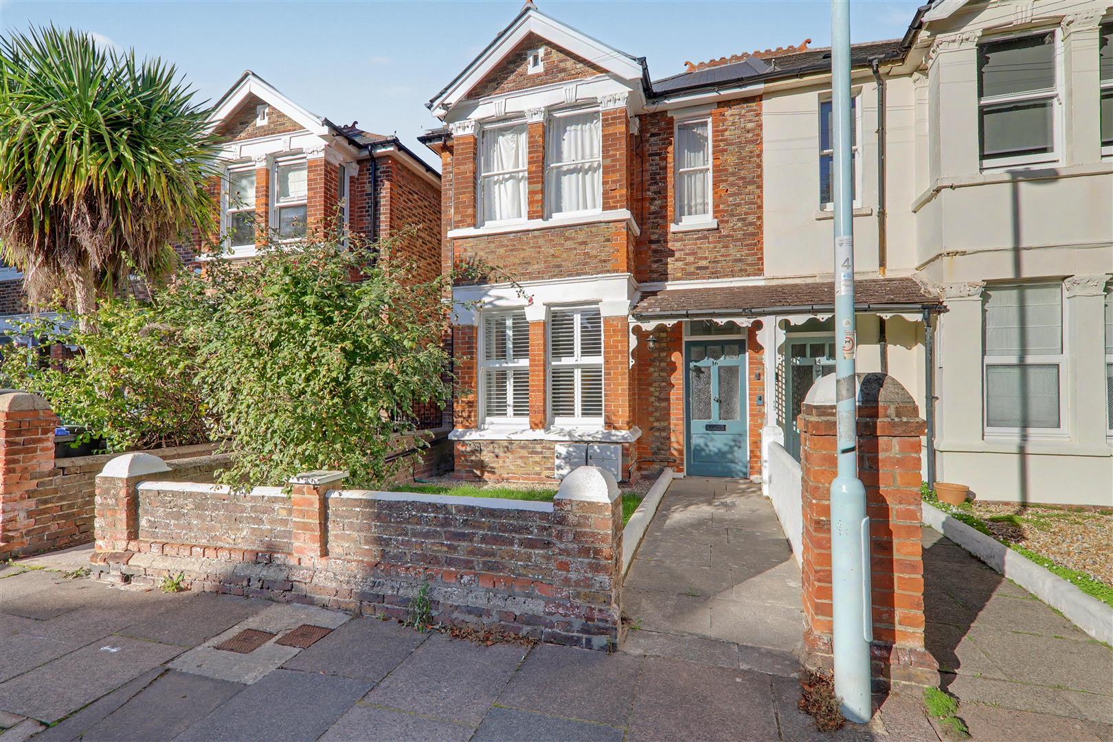 Flat - Garden | Browning Road, Worthing | Sold - Subject to Contract